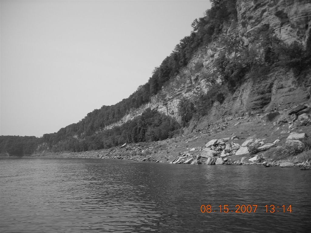 Shinbone Cliff pic2.JPG